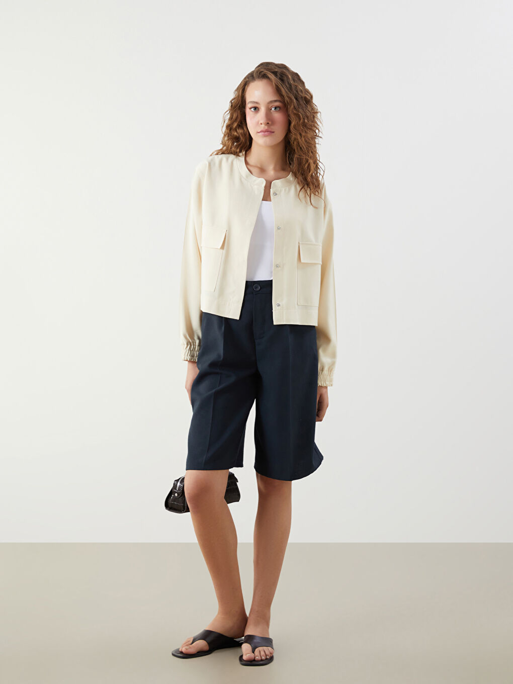 LCWAIKIKI Classic Crew Neck Women's Jacket -S5Q240Z8-FQQ