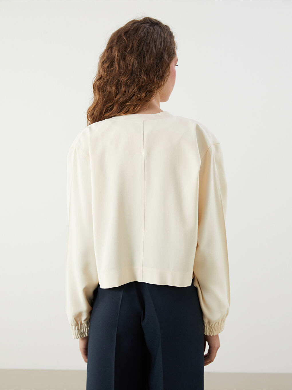 LCWAIKIKI Classic Crew Neck Women's Jacket -S5Q240Z8-FQQ