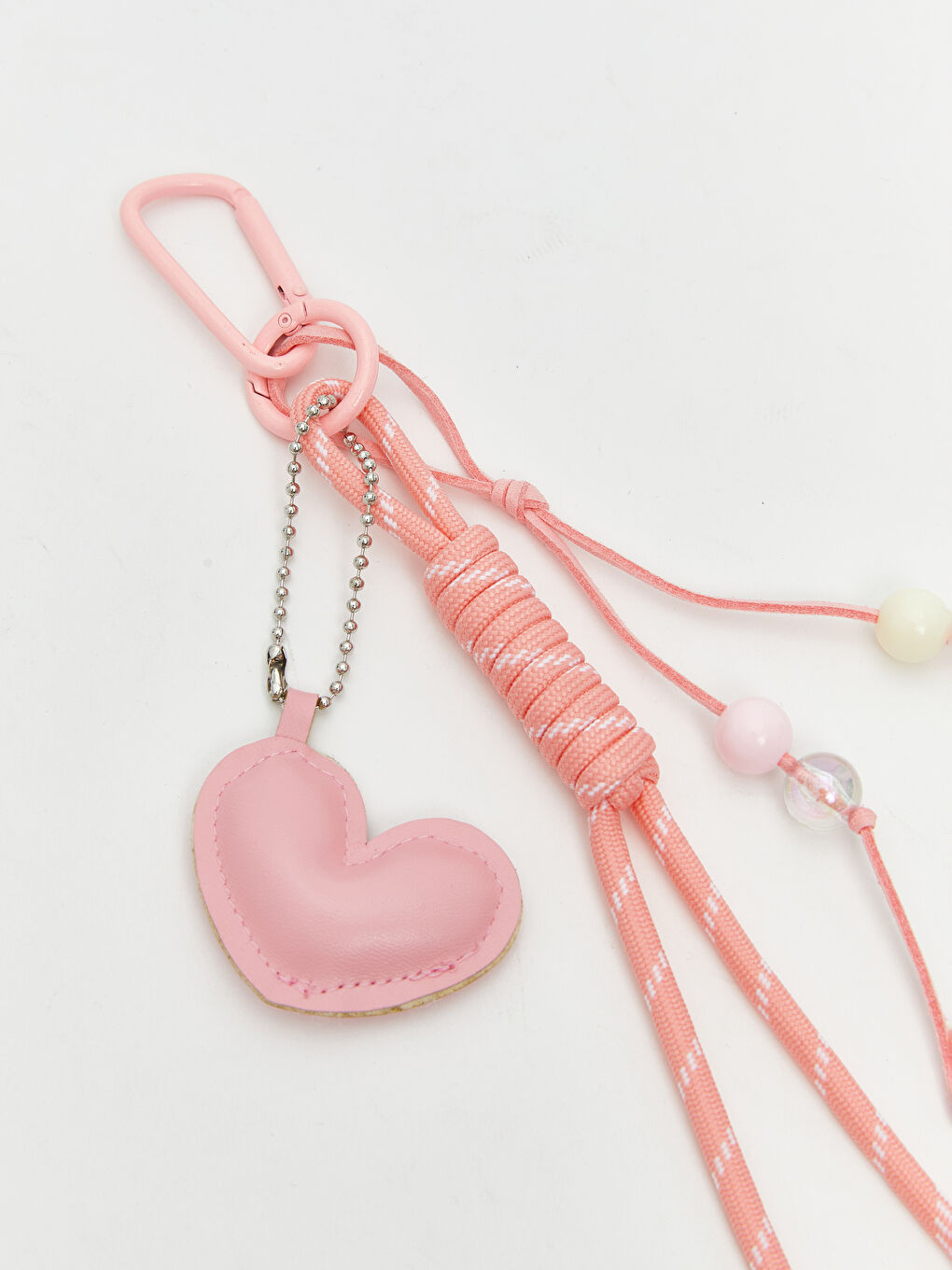 Kalp Figürlü Kadın Anahtarlık-1