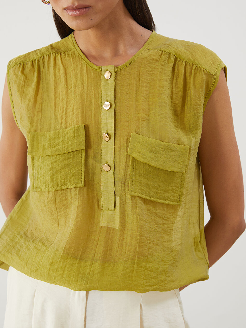 Crew Neck Gathered Blouse -S5Q319Z8-D1S