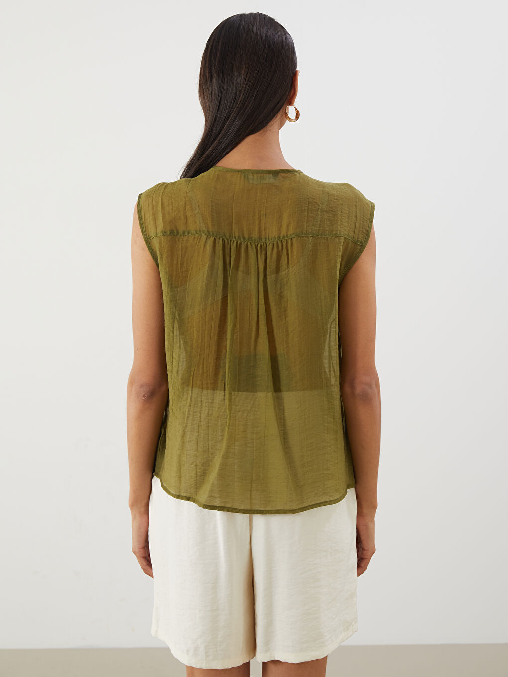LCWAIKIKI Classic Bluza sa okruglim izrezom i naborima -S5Q319Z8-SQ5