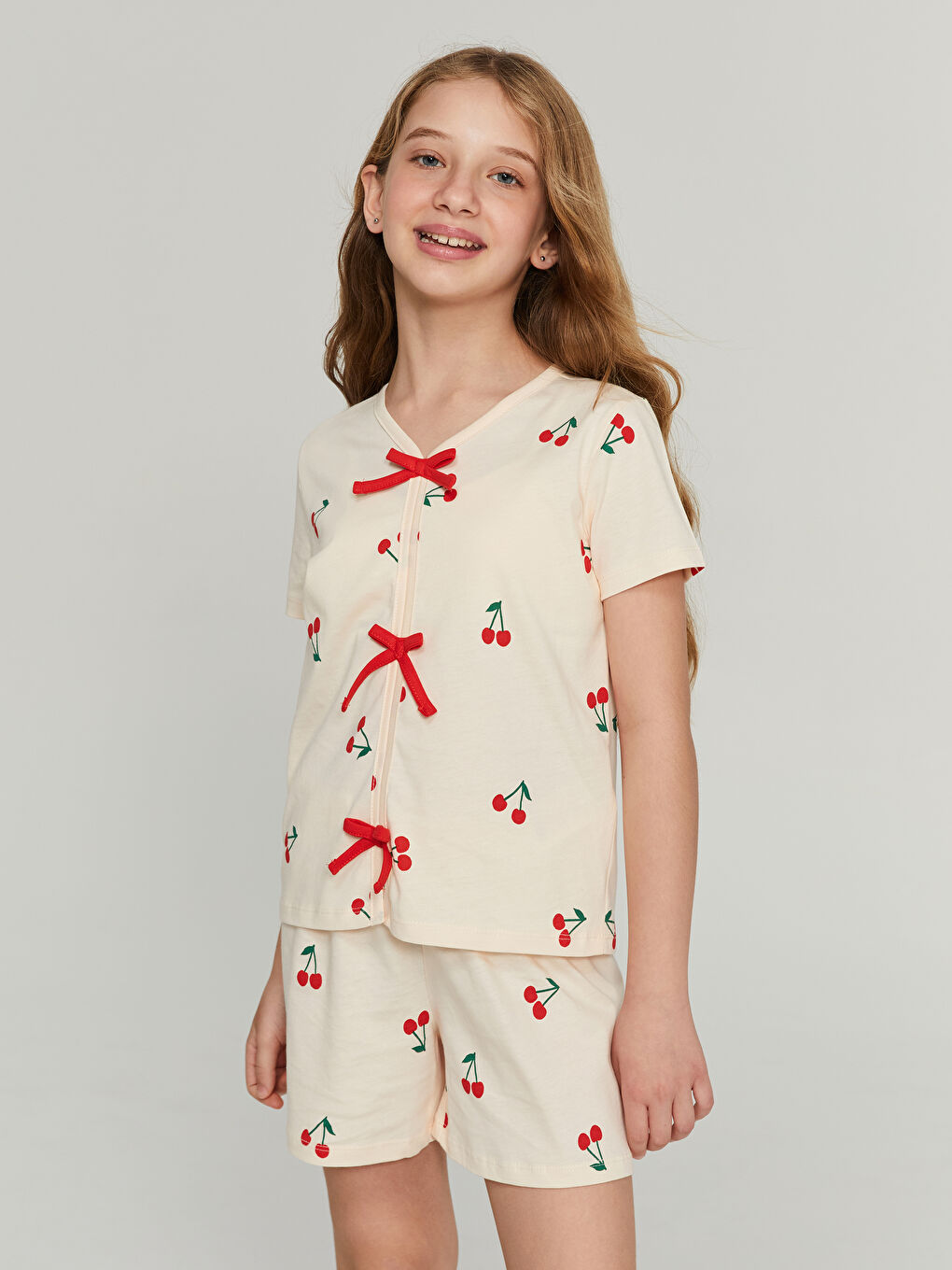 Ekru Kız Çocuk Şortlu Pijama Takımı Anne Kız Kombini