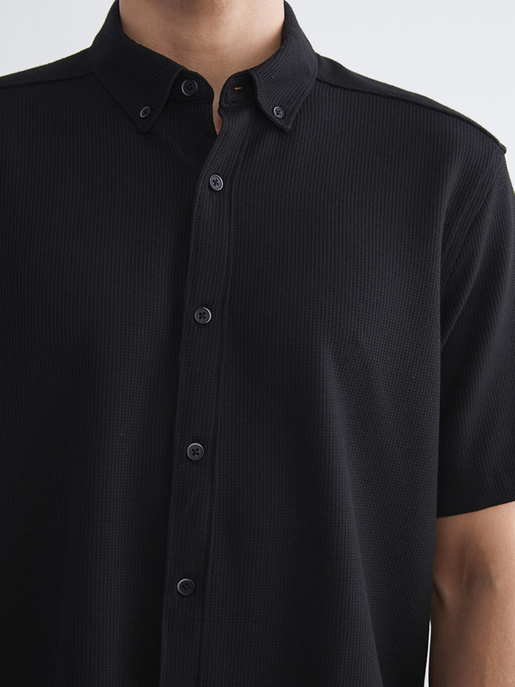Siyah Regular Fit Kısa Kollu Erkek Gömlek-2