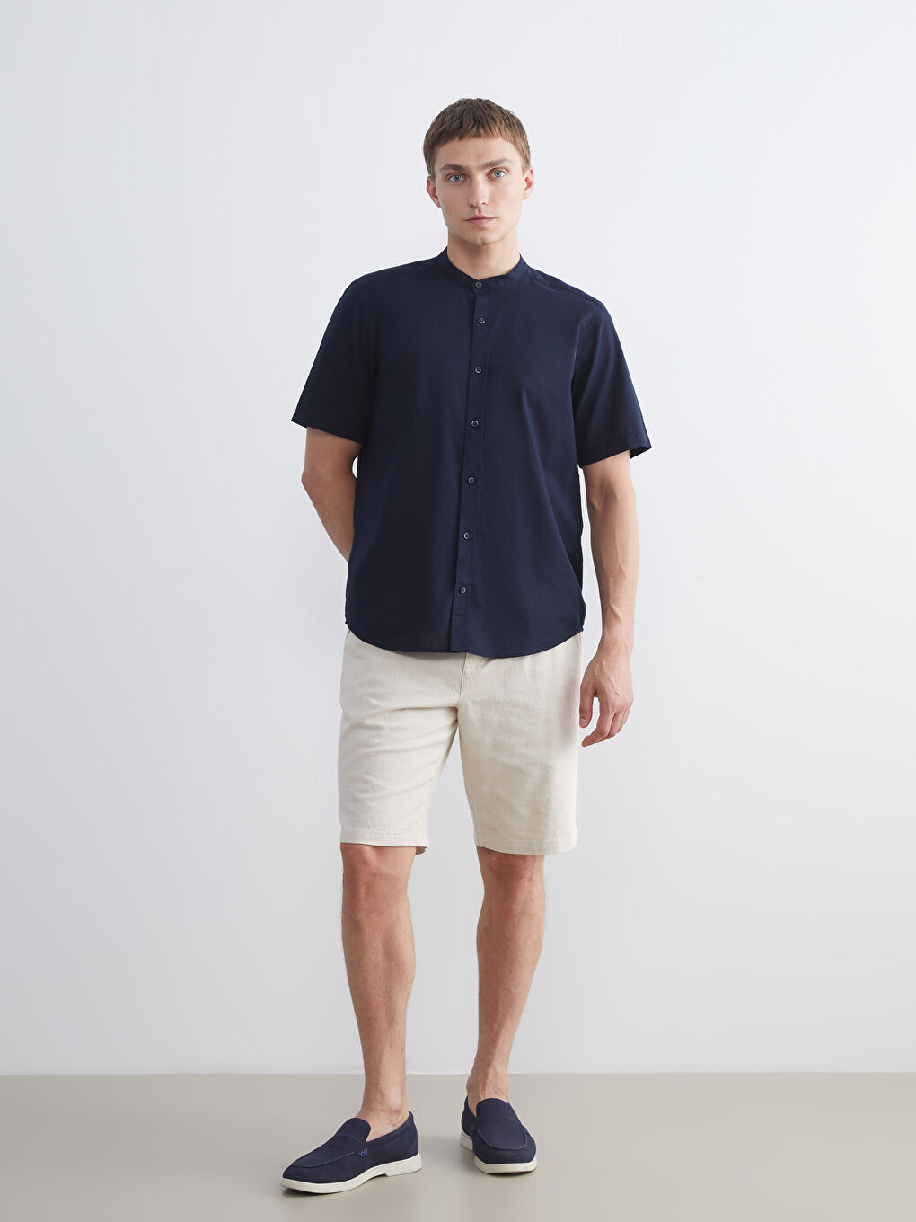 Lacivert Regular Fit Hakim Yaka Keten Karışımlı Erkek Gömlek-1