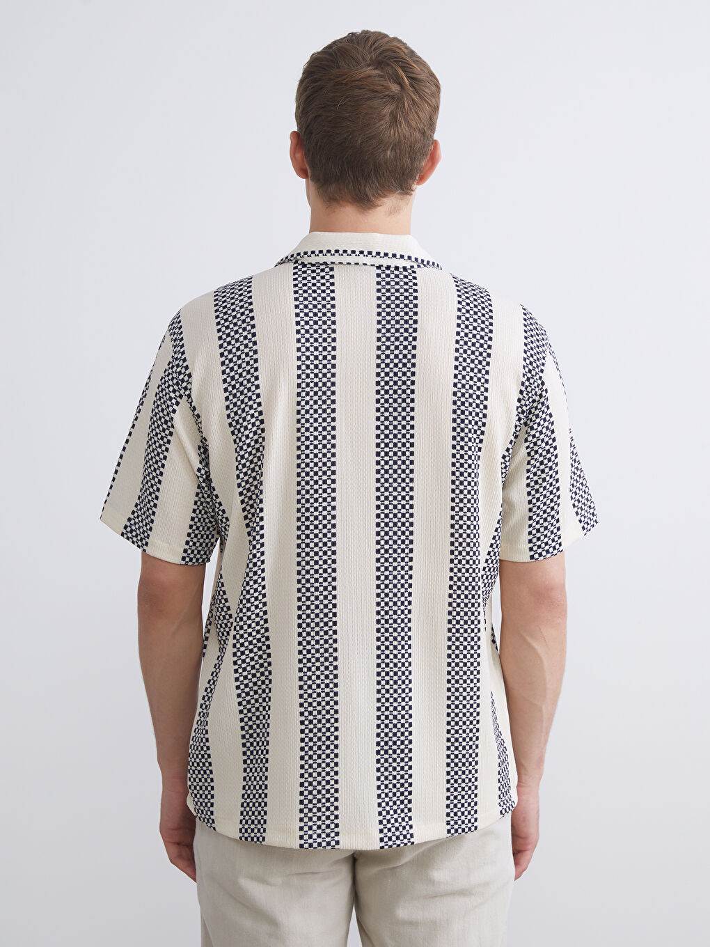 Lacivert Regular Fit Resort Yaka Kısa Kollu Çizgili Erkek Gömlek-3