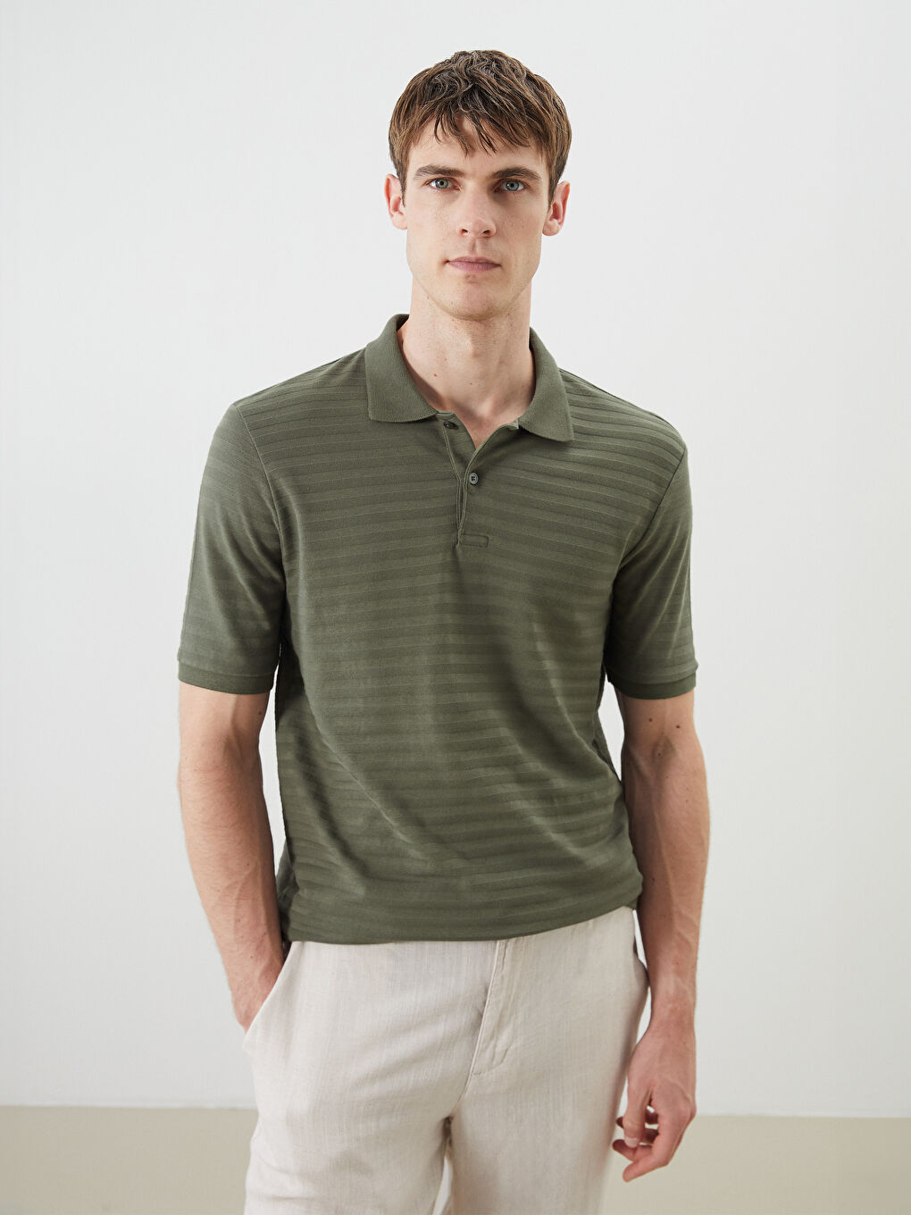 تي شيرت ياقة بولو مخطط بيكيه للرجال