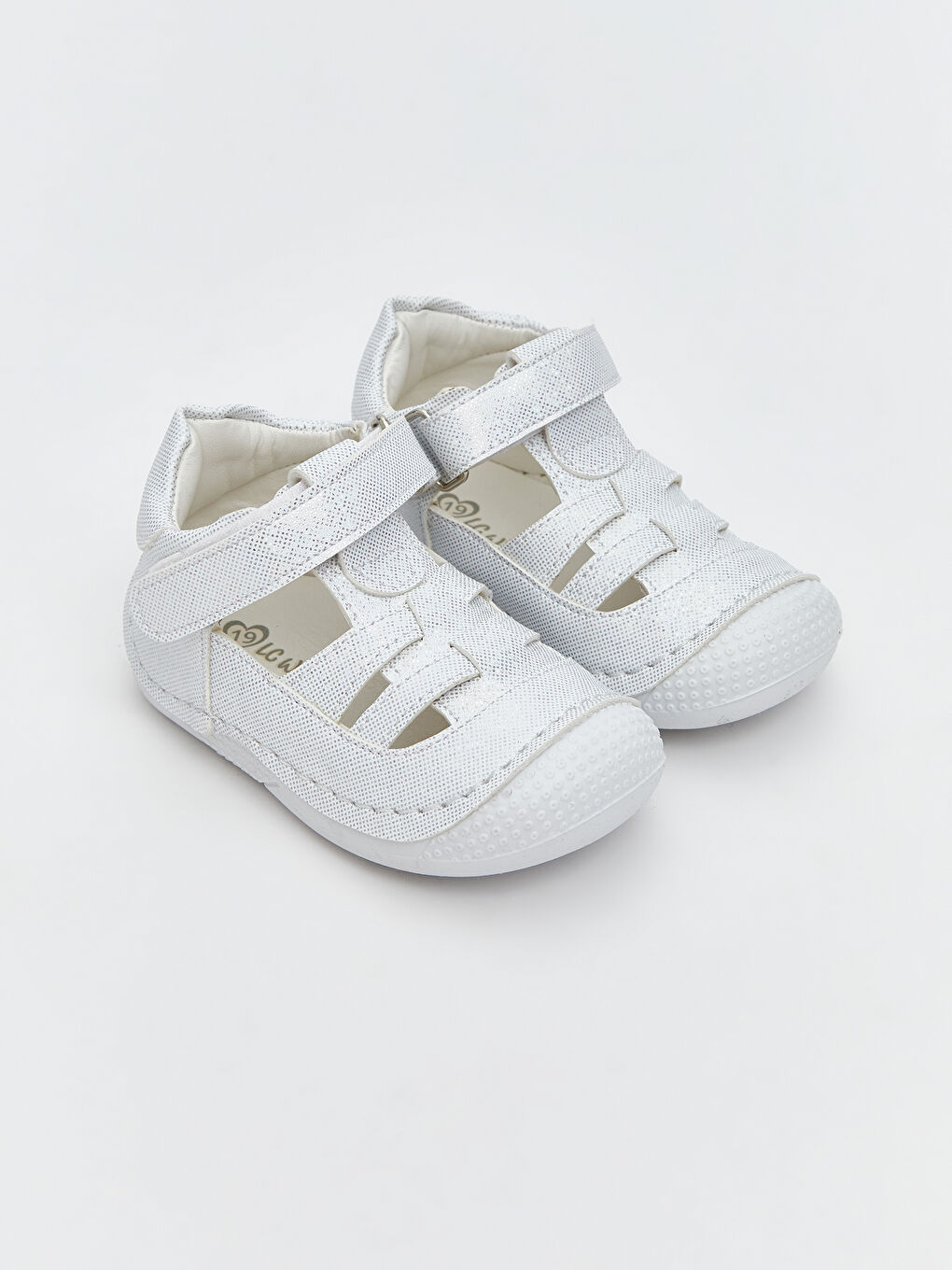 Beyaz Cırt Cırtlı Kız Bebek Sandalet