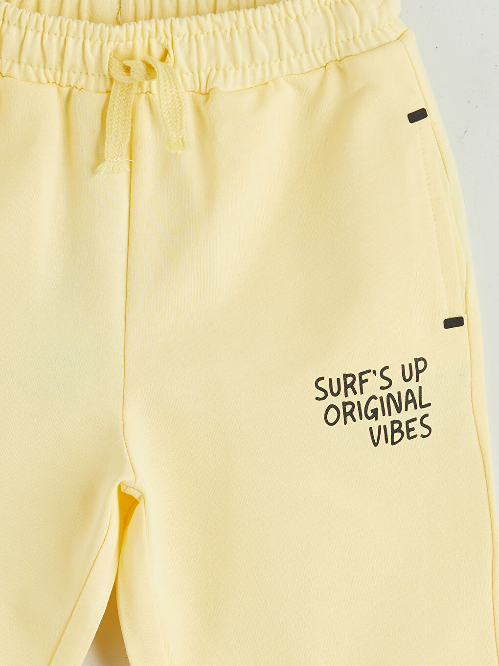 LCW Kids Relaxed Fit Elasticated Waist Boys' Shorts -S5Q509Z1-FTH