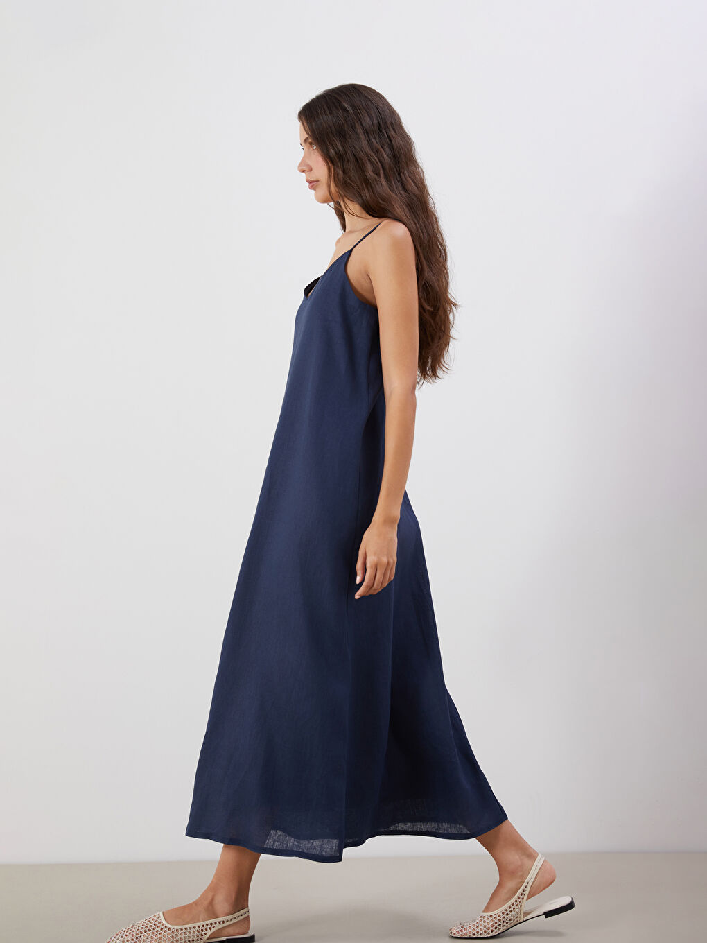 İndigo V Yaka Askılı A Kesim %100 Keten Elbise-1