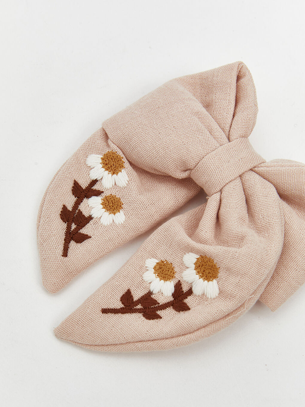 Bej Fiyonk Detaylı Kız Bebek Toka-1