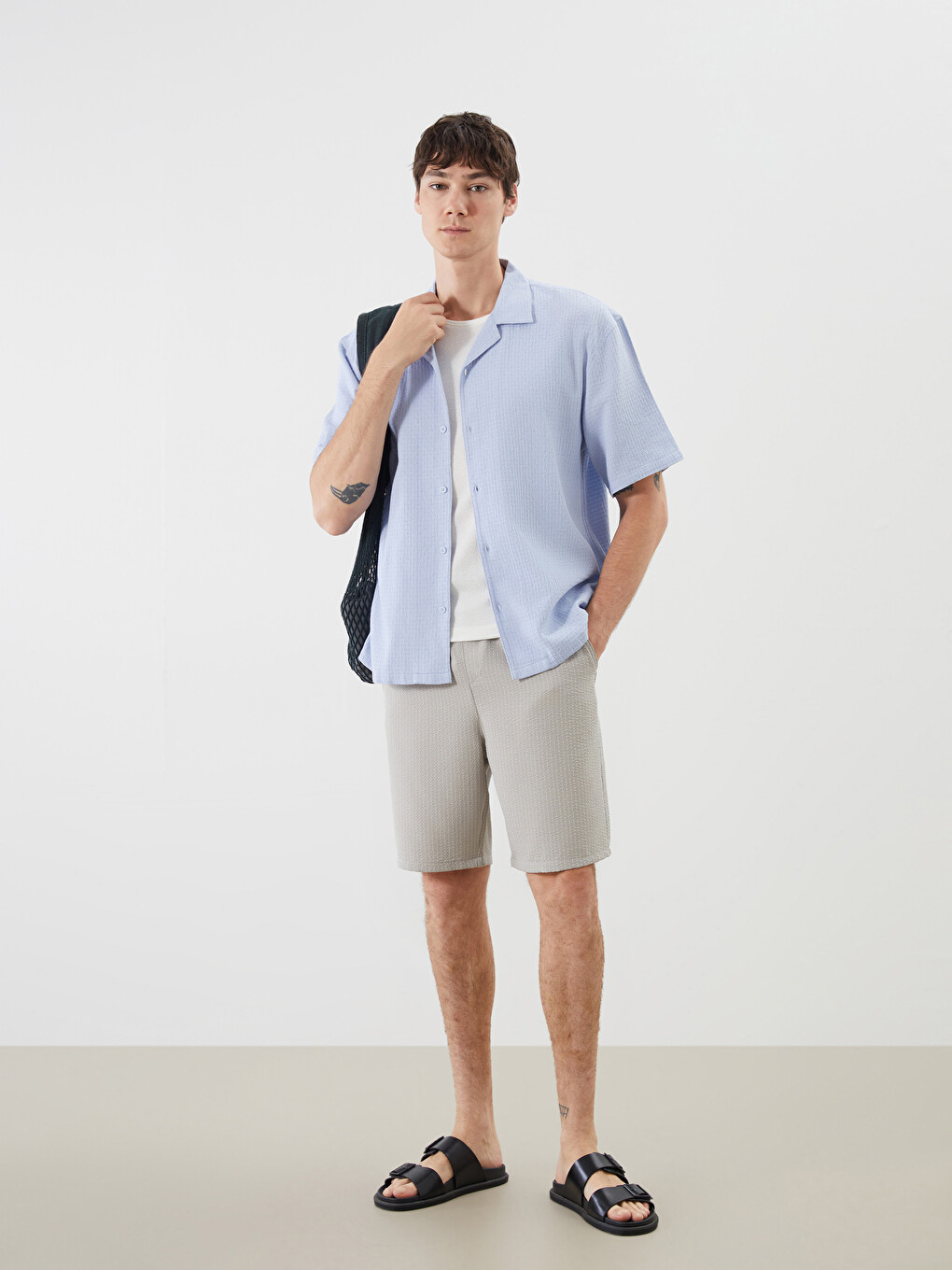 Relaxed Fit Resort Collar Short Sleeve Men's Shirt-1