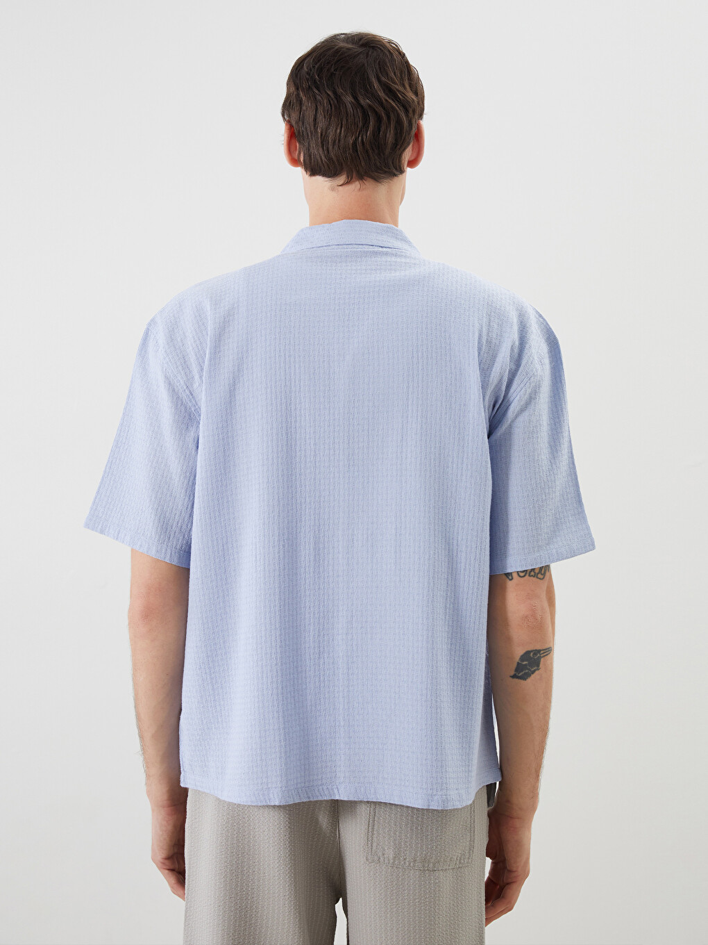 Relaxed Fit Resort Collar Short Sleeve Men's Shirt-3