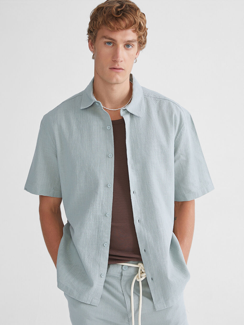 قميص رجال واسع مظهر الكتان