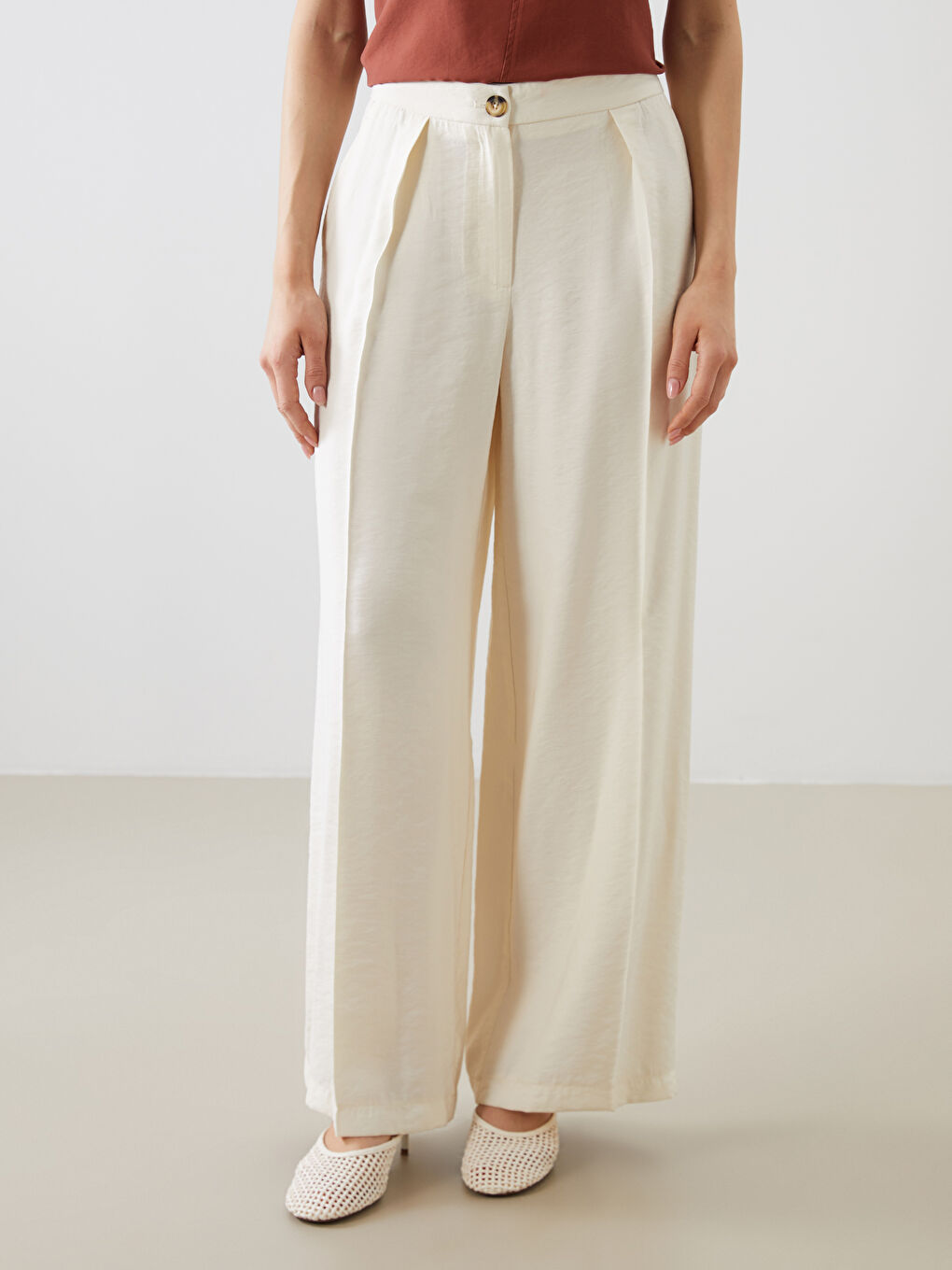 LCWAIKIKI Classic Elasticated Waist Modal Blend Women's Trousers -S5Q594Z8-V9H