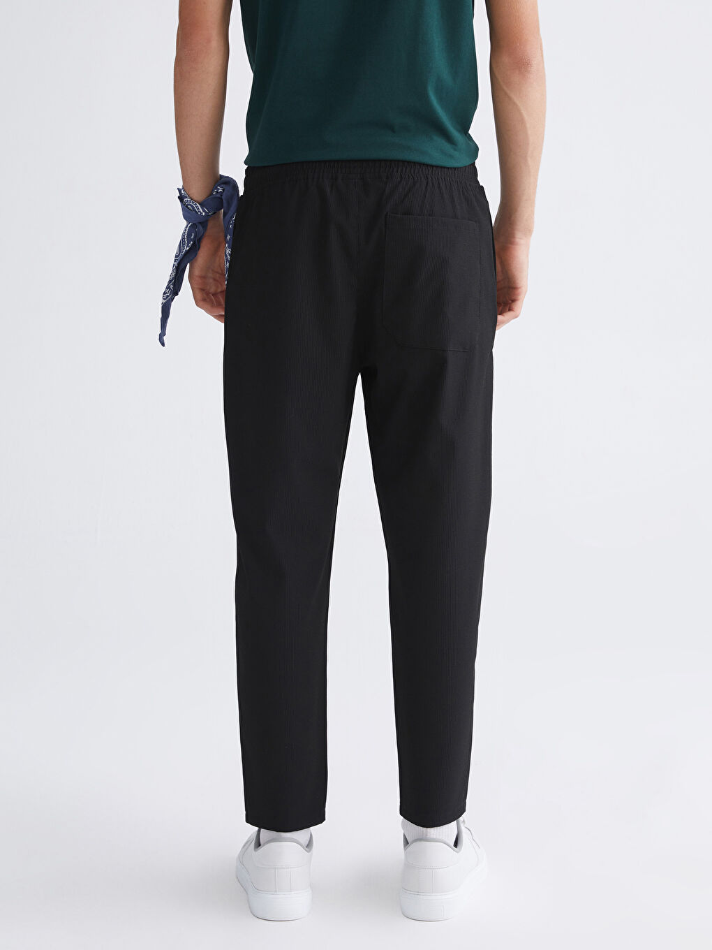 Siyah Standart Kalıp Armürlü Erkek Pantolon-3