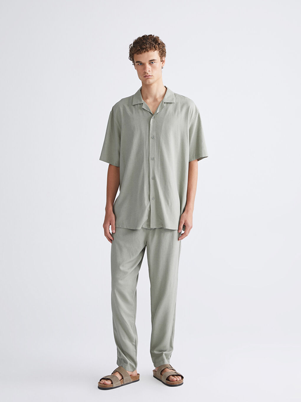 Yeşil Rahat Kalıp Keten Karışımlı Erkek Pantolon