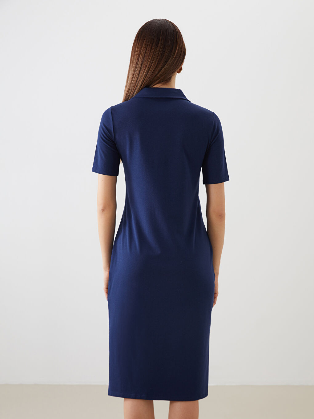 Lacivert Polo Yaka Yırtmaçlı Elbise-3