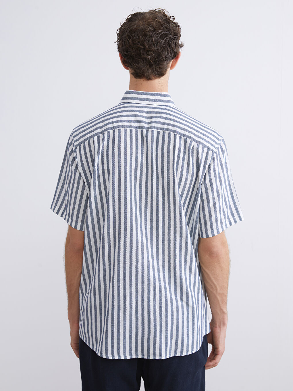 Lacivert Regular Fit Kısa Kollu Çizgili Erkek Gömlek-3
