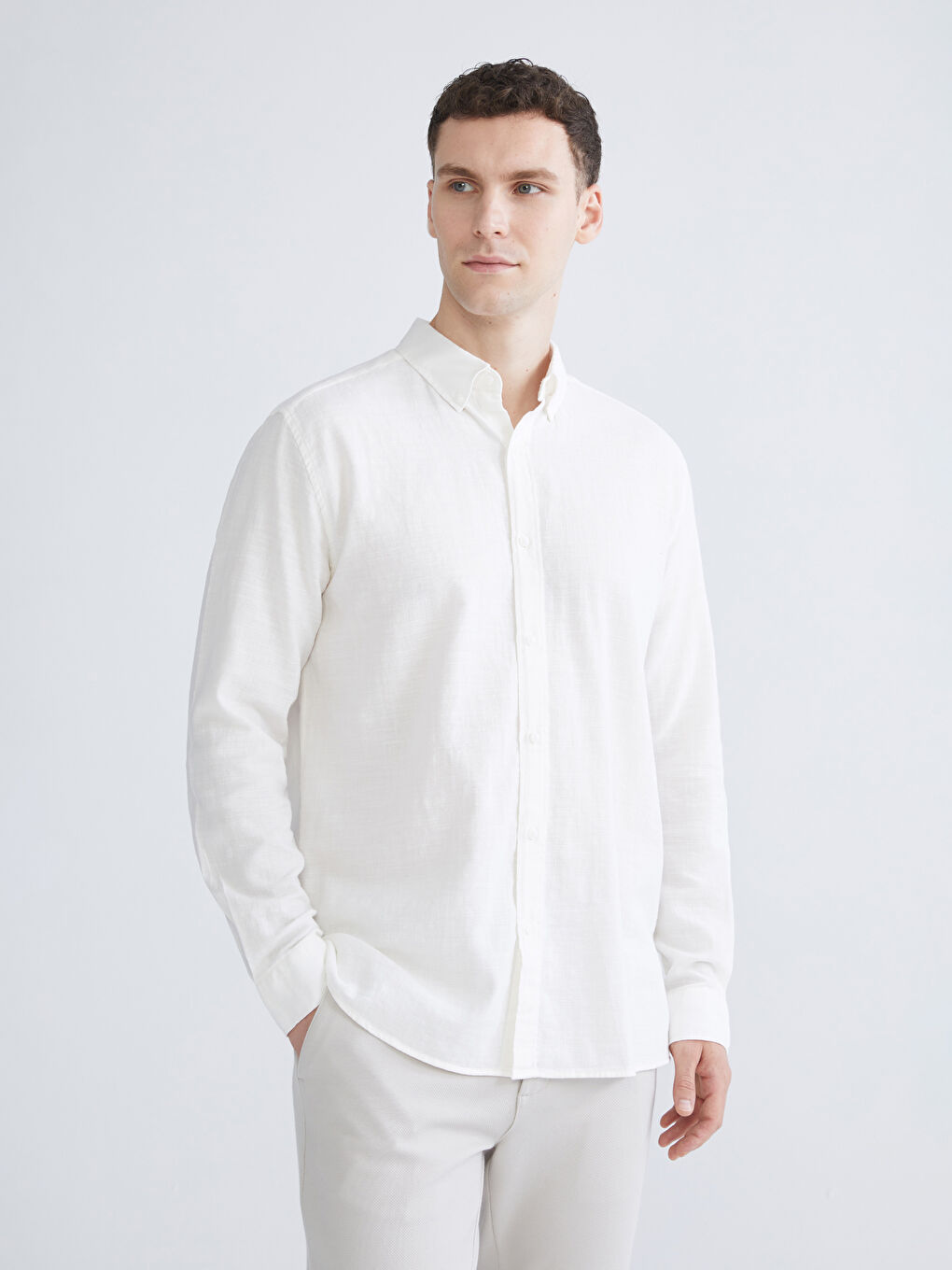 Beyaz Slim Fit Uzun Kollu Armürlü Erkek Gömlek