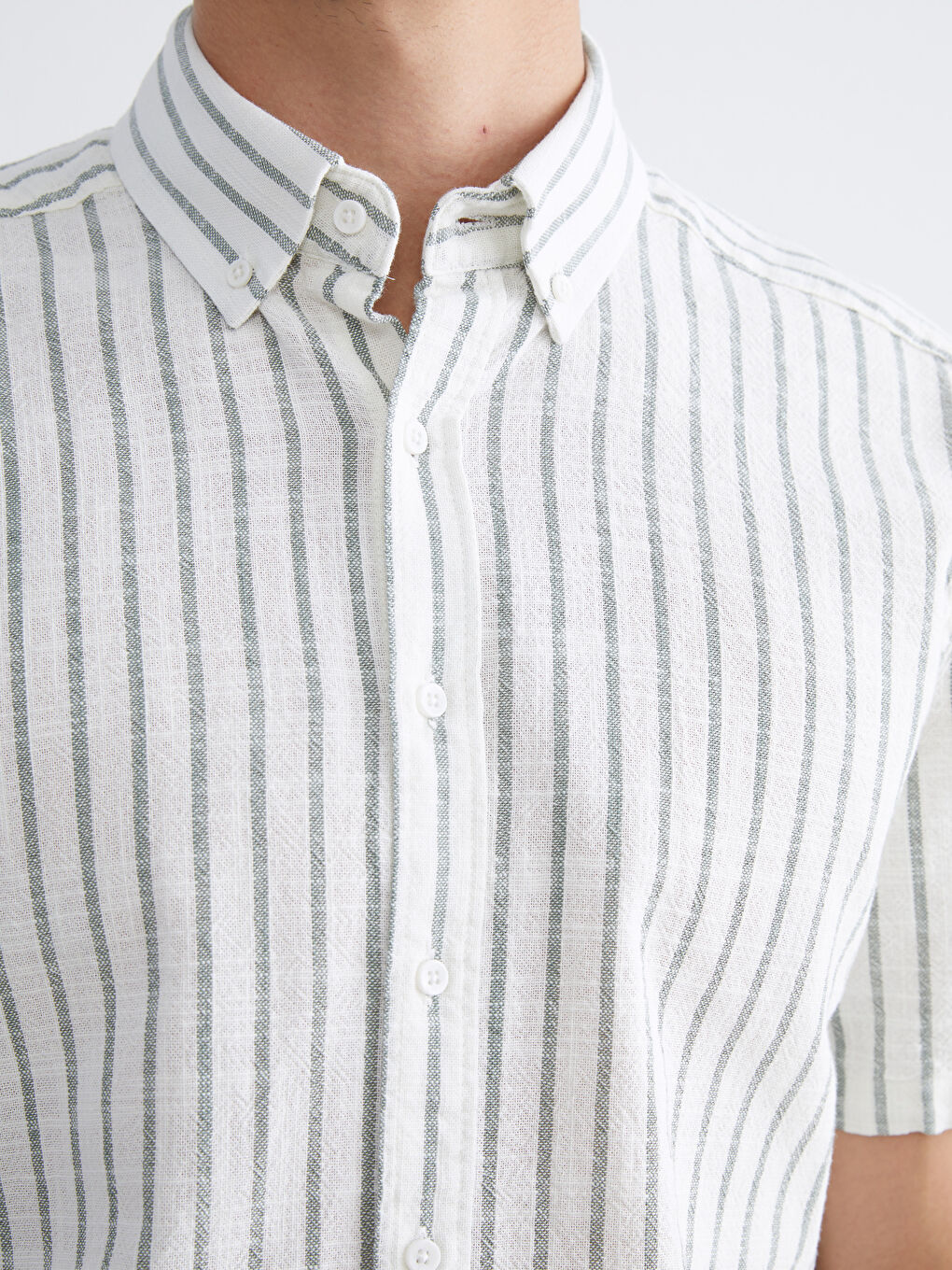 Haki Regular Fit Kısa Kollu Çizgili Erkek Gömlek-2