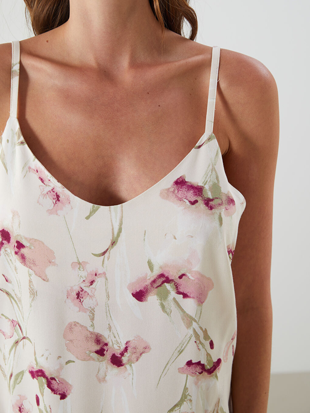 V-Neck Floral Strap Women's Pajamas Set -S5Q808Z8-LRA