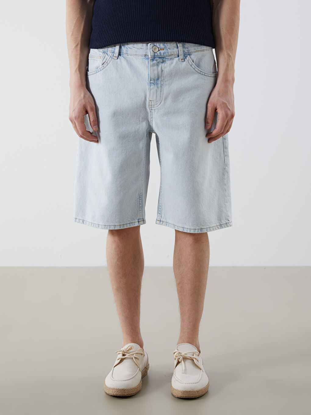 Relaxed Fit Men's Jean Shorts -S5Q986Z8-311