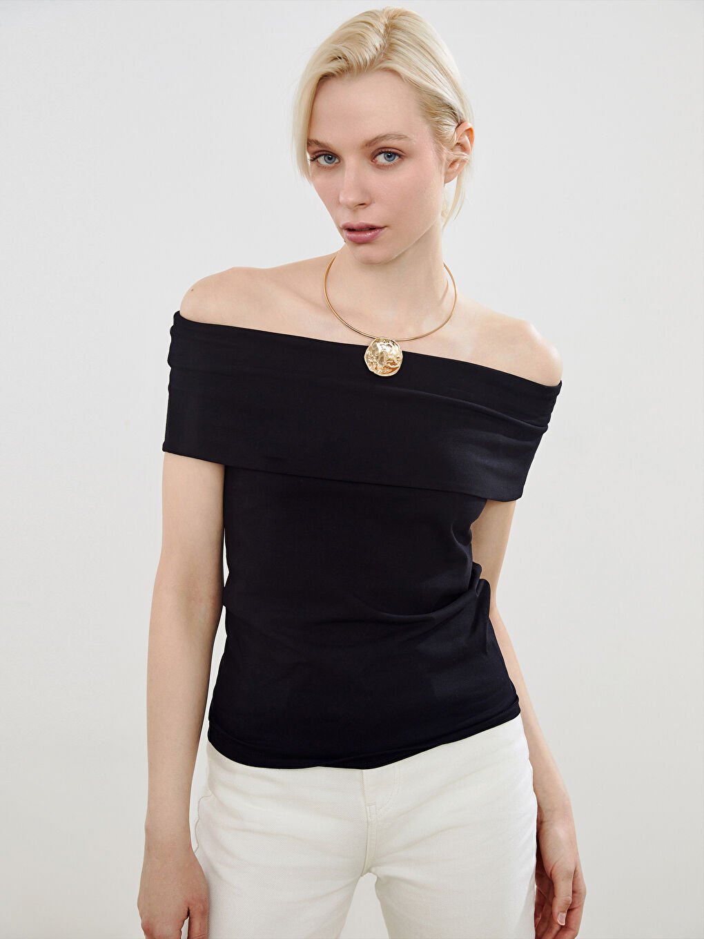 Slash Neck Blouse -S5QA95Z8-CVL