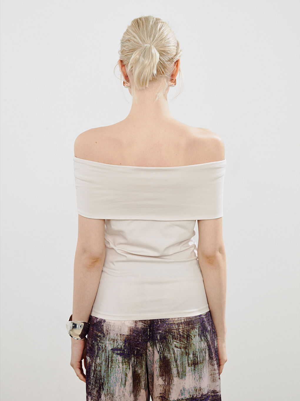 Slash Neck Blouse -S5QA95Z8-HZZ