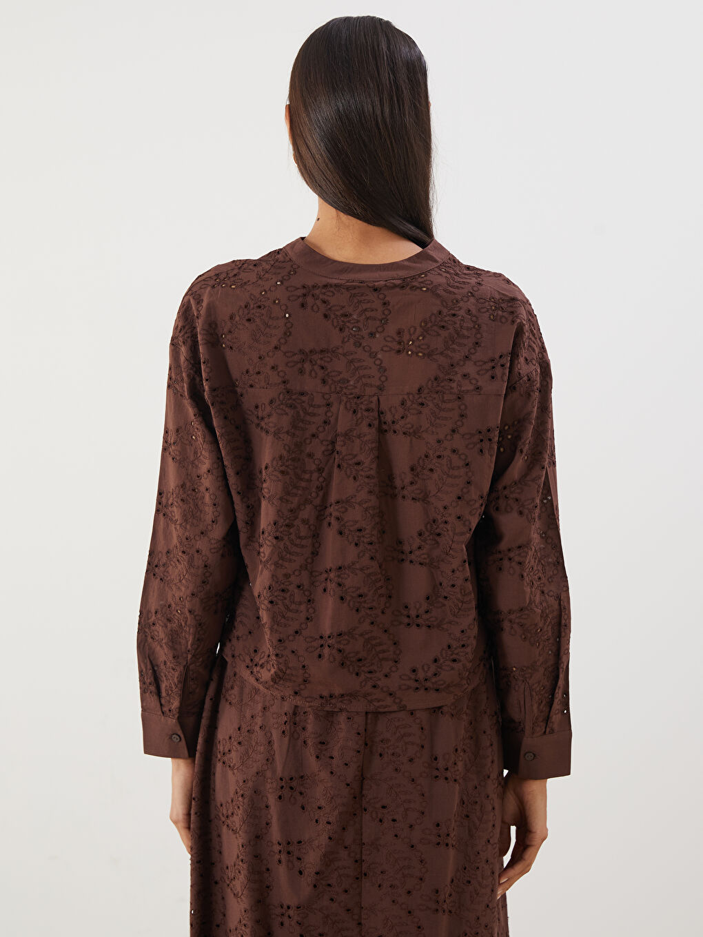 Notch Neck Hole-Knitted Broderie Women's Shirt-3