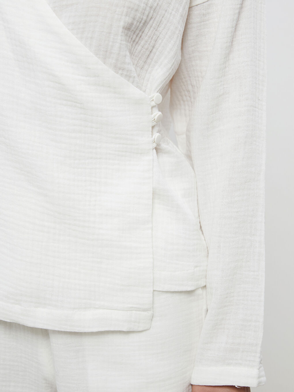 Soulife Double Breasted Textured Blouse -S5QB80Z8-J5E