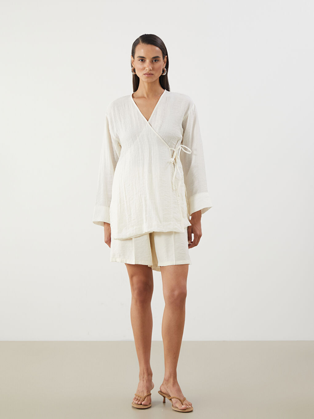 LC Waikiki Double Breasted Textured Women's Kimono -S5QB81Z8-FEW