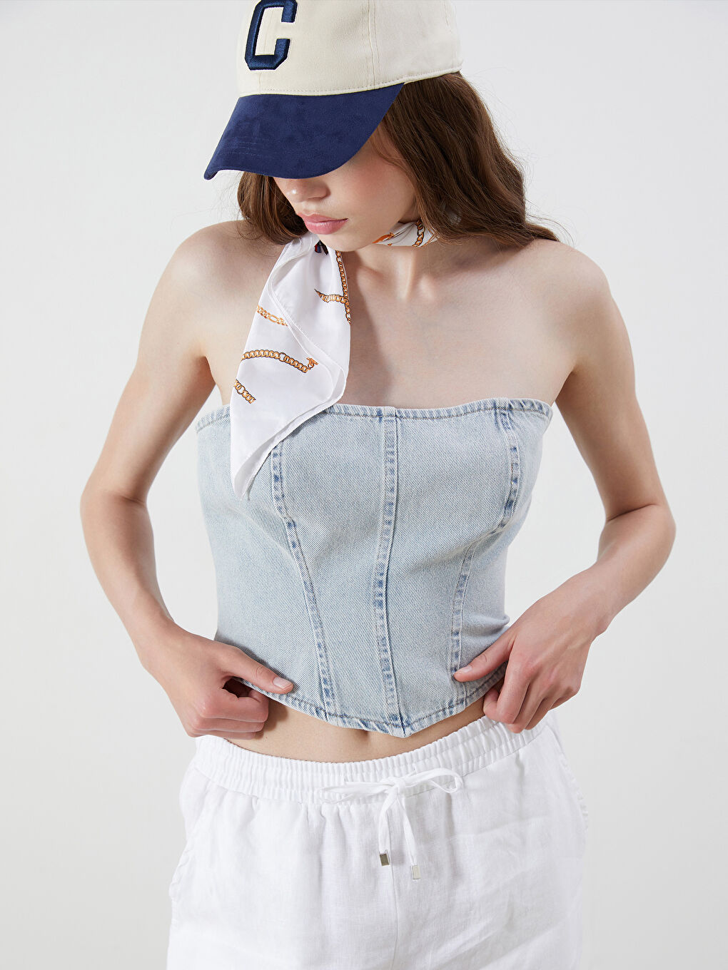 Mavi Straplez Yaka Jean Crop