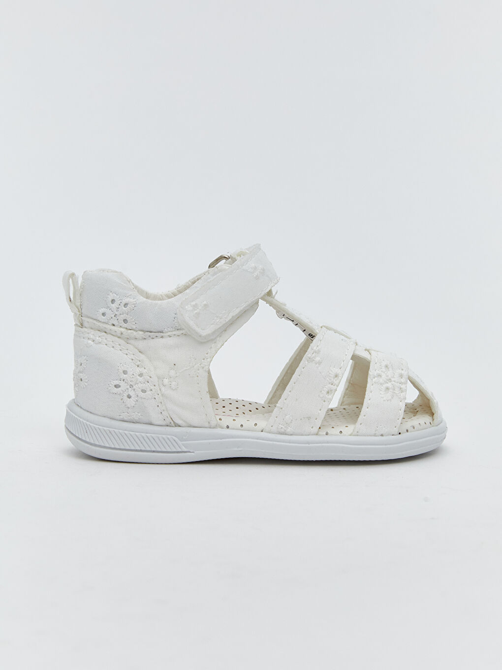 Beyaz Nakış Detaylı Cırt Cırtlı Kız Bebek İlk Adım Ayakkabısı-1