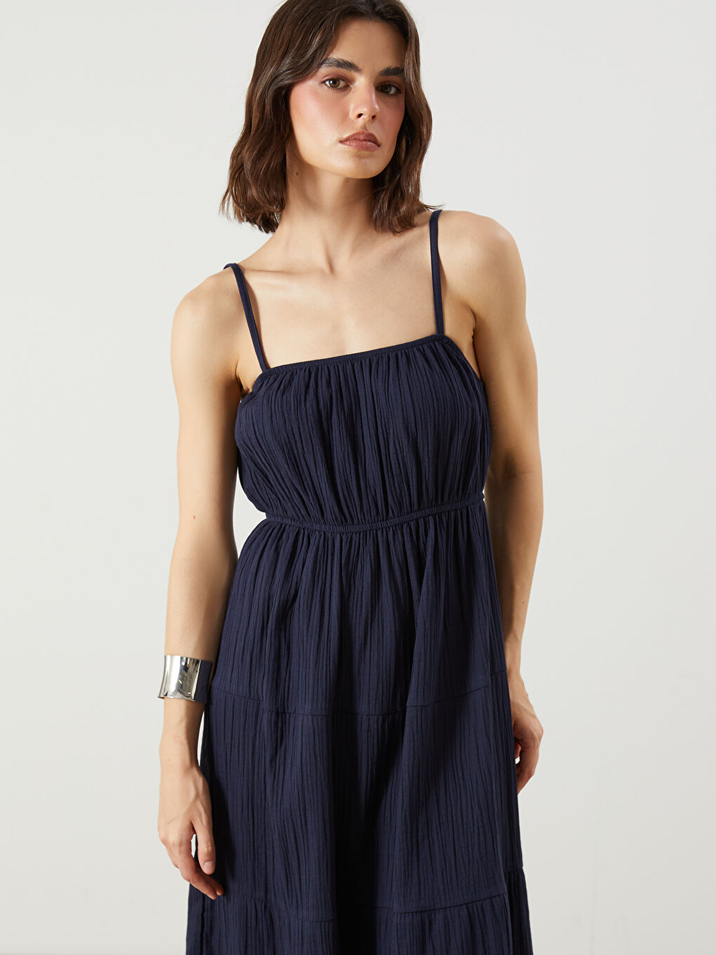 Lacivert U Yaka Büzgülü A Kesim Müslin Elbise-1