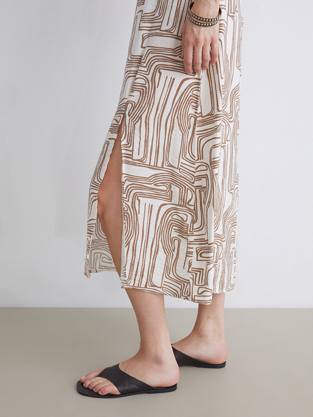LCWAIKIKI Classic Woman ECRU Dress -S5QC76Z8-LRA
