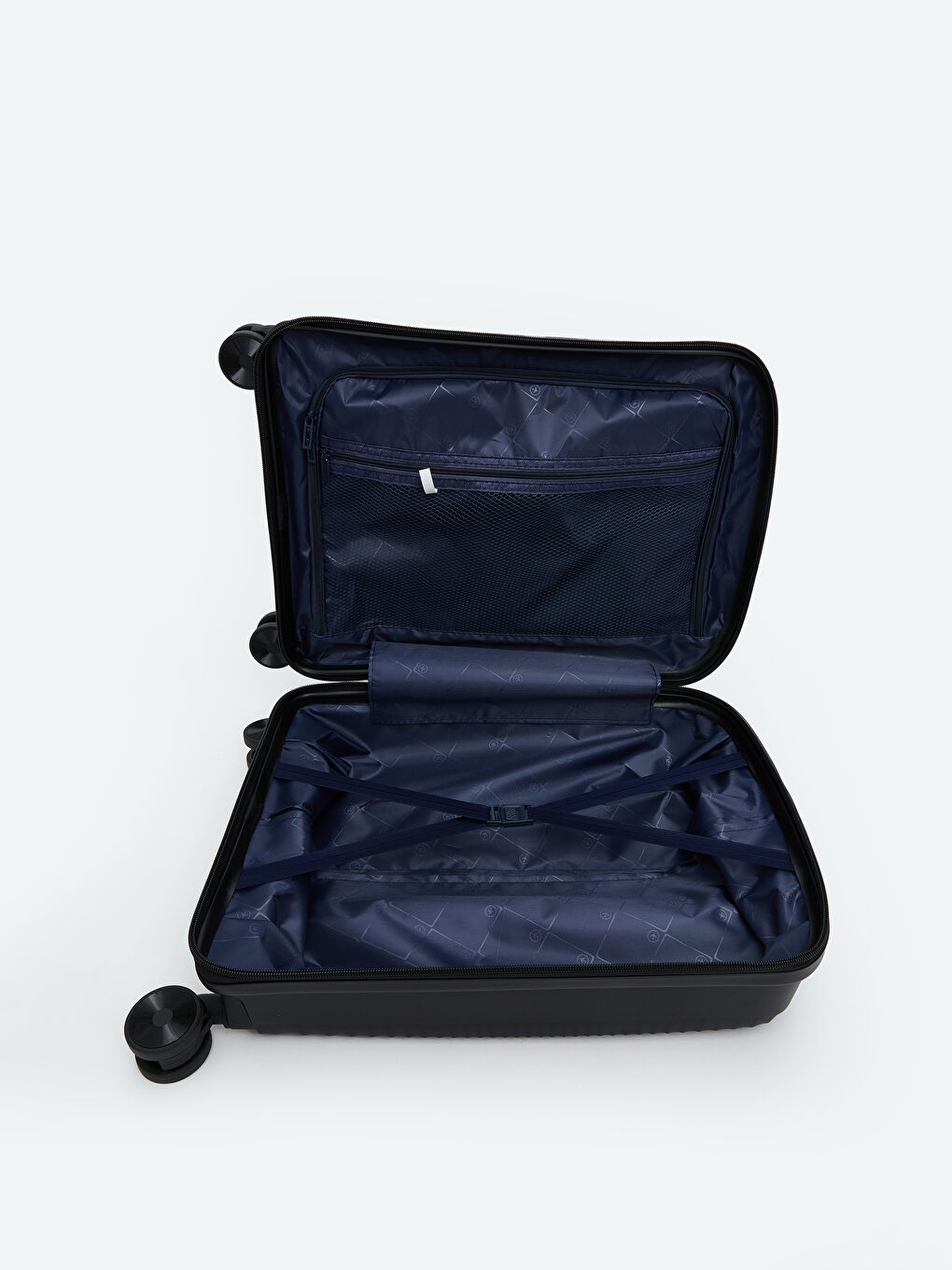 Siyah Kilit Detaylı Küçük Boy Valiz-3