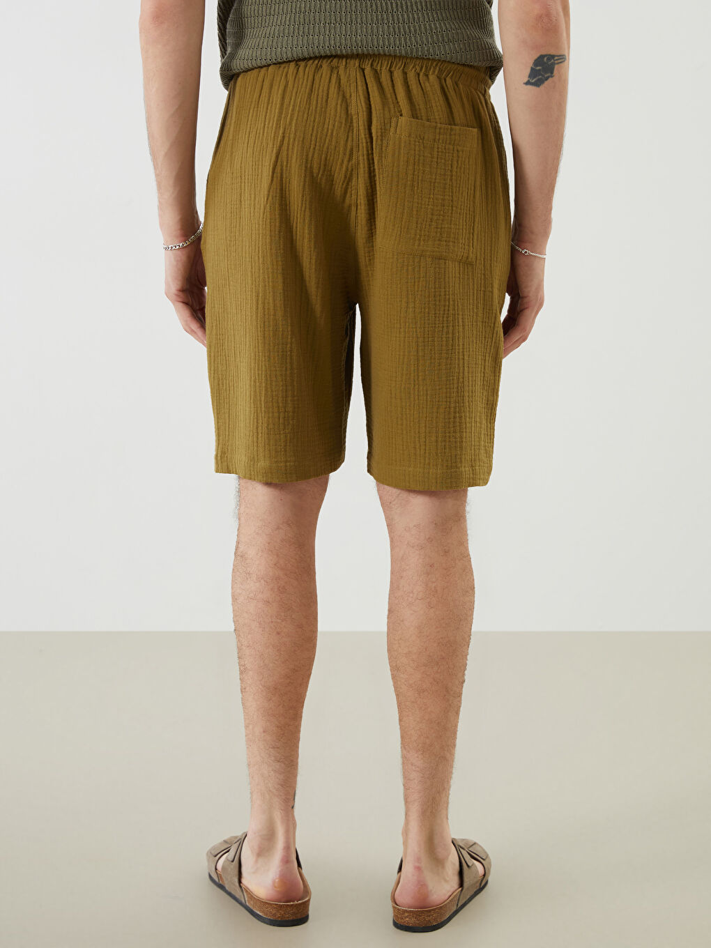 شورت موسلين بقَصَّة واسعة للرجال-3