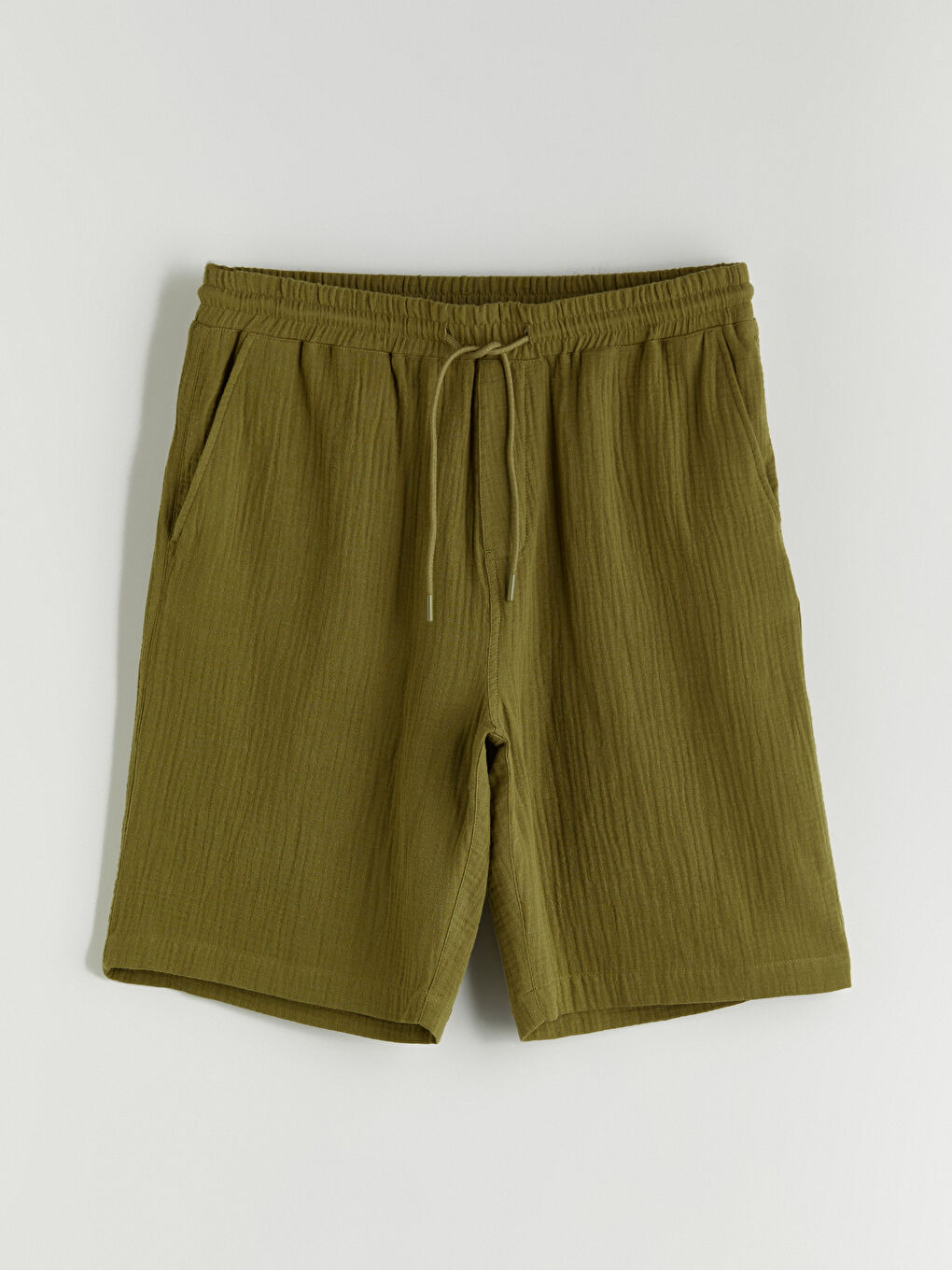 شورت موسلين بقَصَّة واسعة للرجال-4