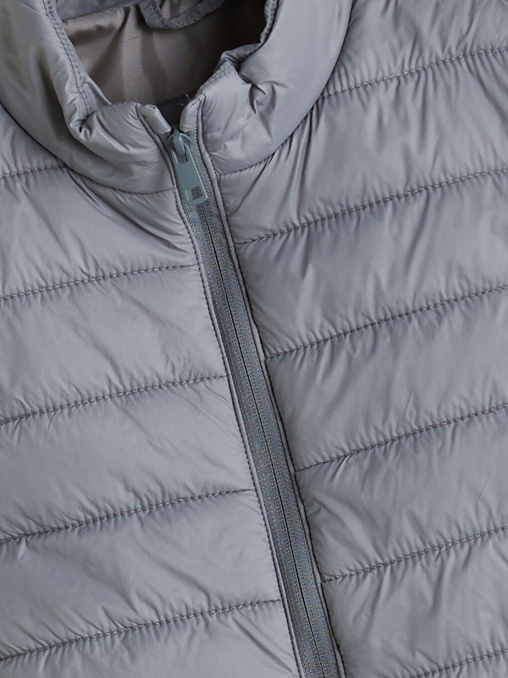 Turtle Neck Boy Down Vest -S5QD41Z4-YUX