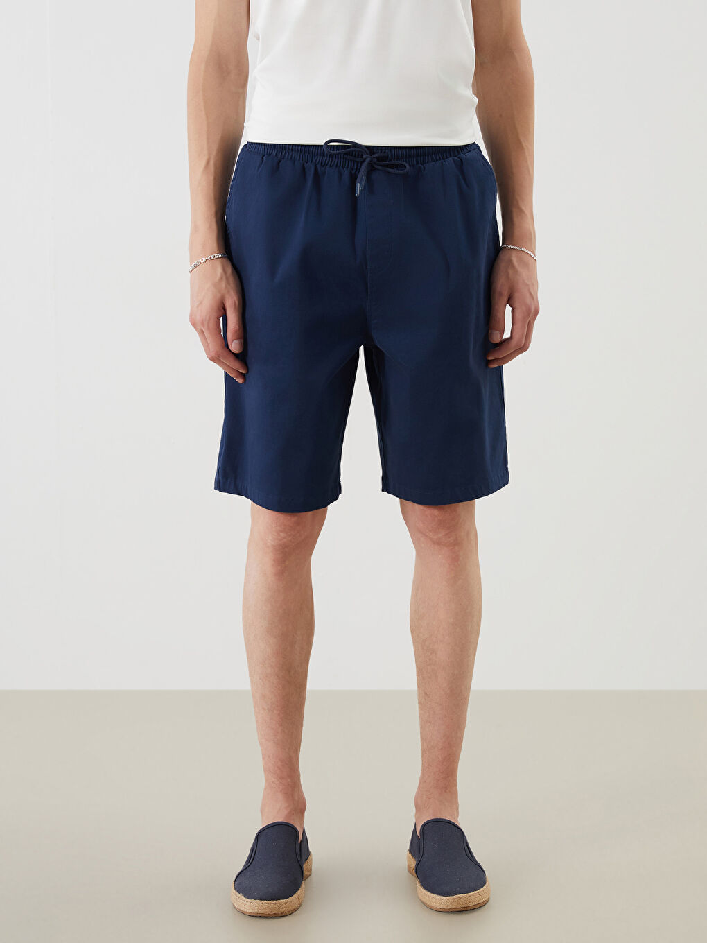 Relaxed Fit Twill Men's Shorts-1