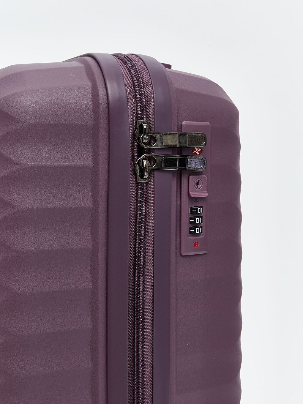 Mor Kilit Detaylı Küçük Boy Valiz-2