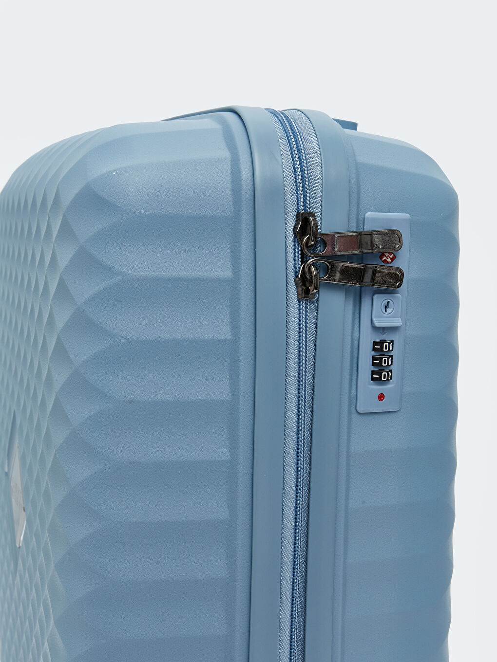 Mavi Kilit Detaylı Küçük Boy Valiz-2