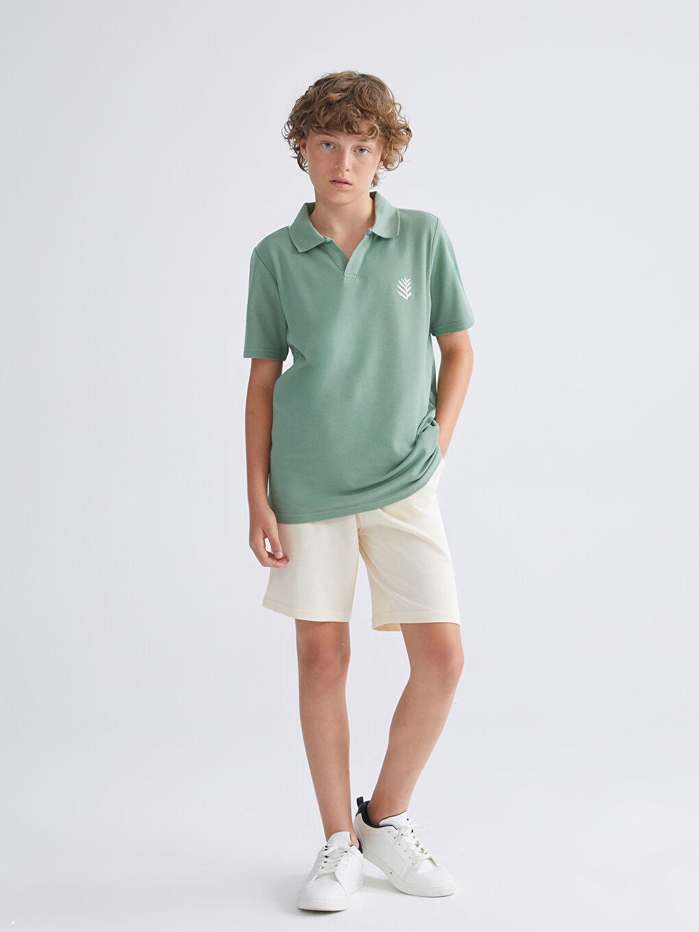 LCW Kids Polo Neck Boys' T-Shirt and Shorts -S5QD91Z4-GX7