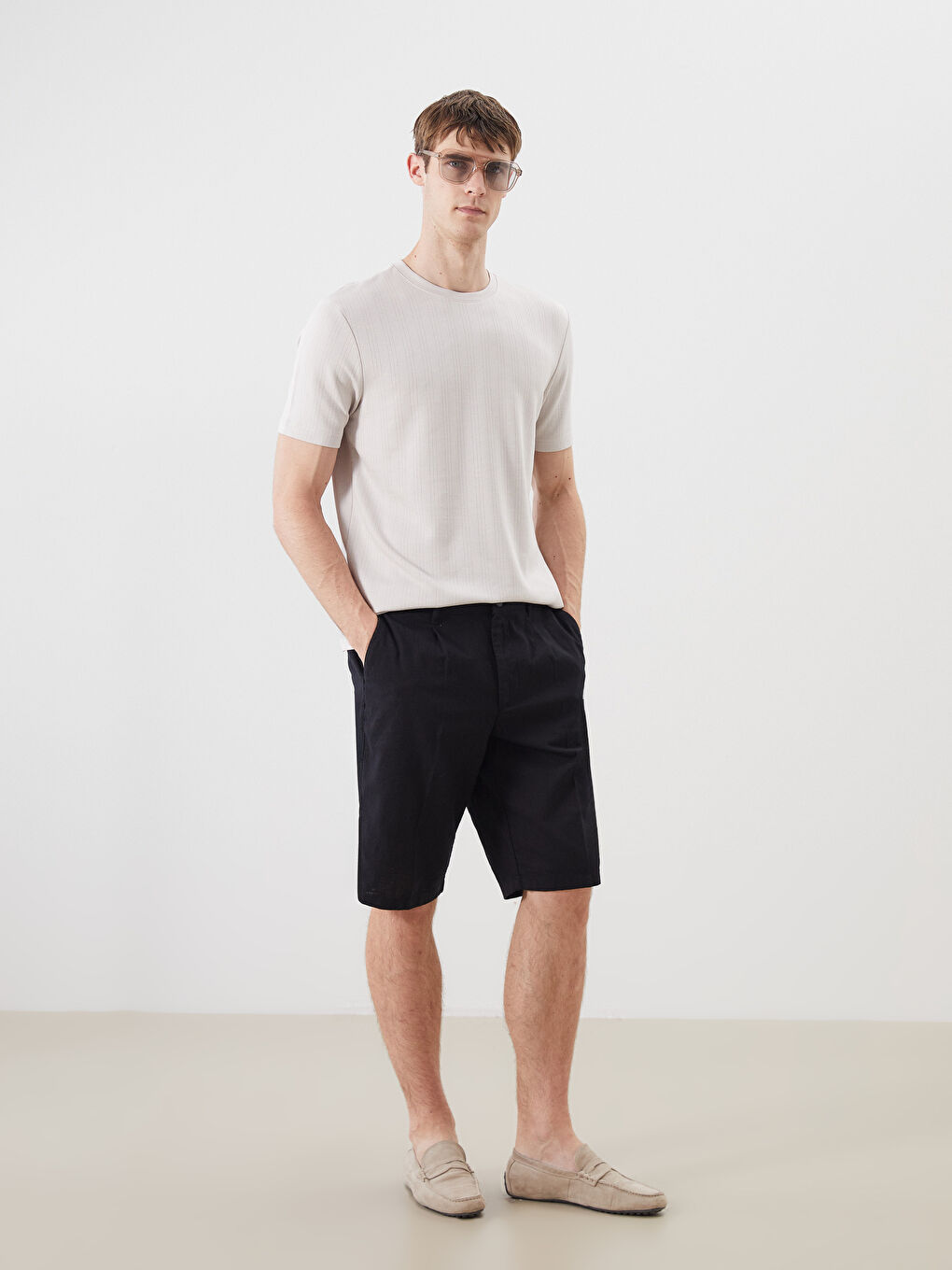 Bej Bisiklet Yaka Erkek Tişört-1