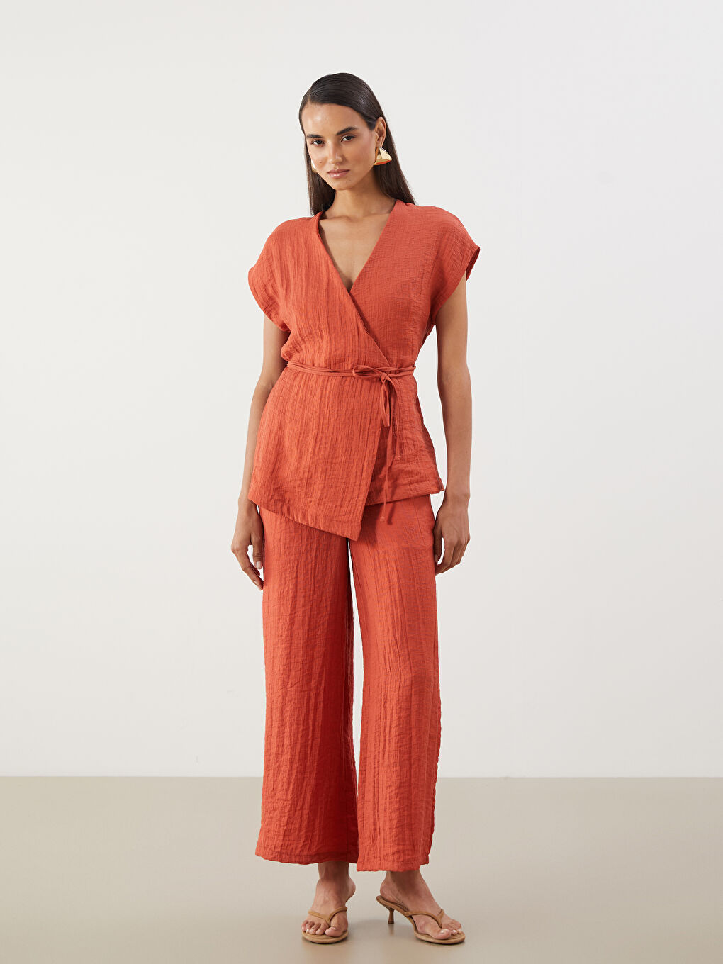 LCWAIKIKI Classic Elasticated Waist Linen-Look Women's Trousers -S5QE91Z8-GKA