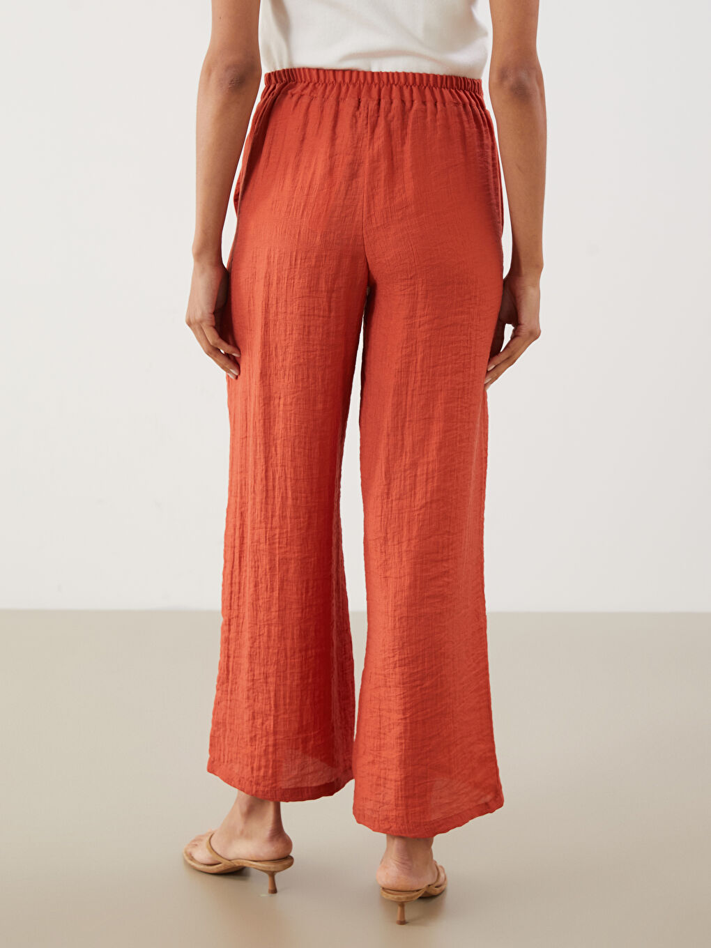 LCWAIKIKI Classic Elasticated Waist Linen-Look Women's Trousers -S5QE91Z8-GKA