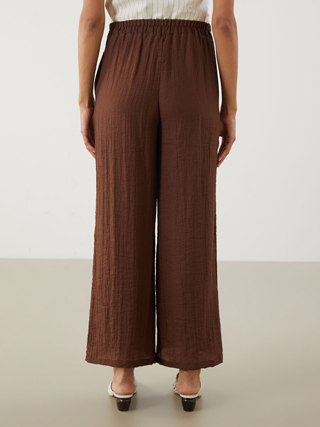 LCWAIKIKI Classic Elasticated Waist Linen-Look Women's Trousers -S5QE91Z8-L0C