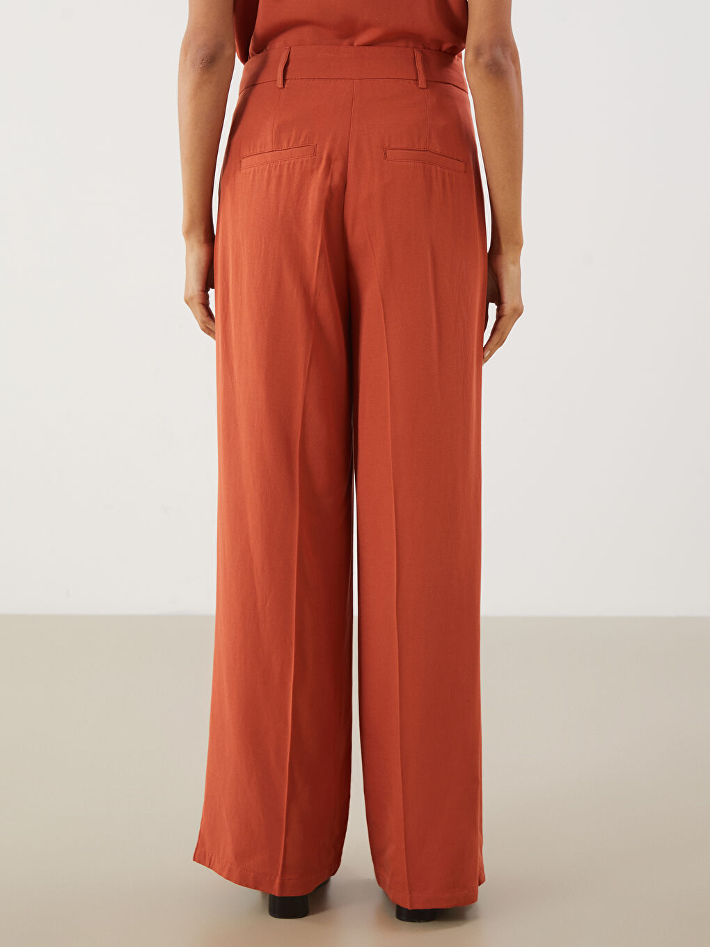 LCWAIKIKI Classic Woman ORANGE Trousers -S5QF06Z8-QL9