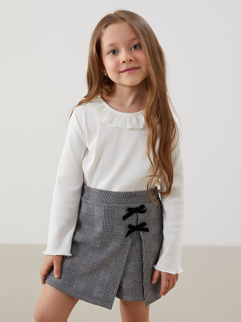 LCW Kids Crew Neck Basic Girls' T-Shirt -W5IC75Z1-R9J