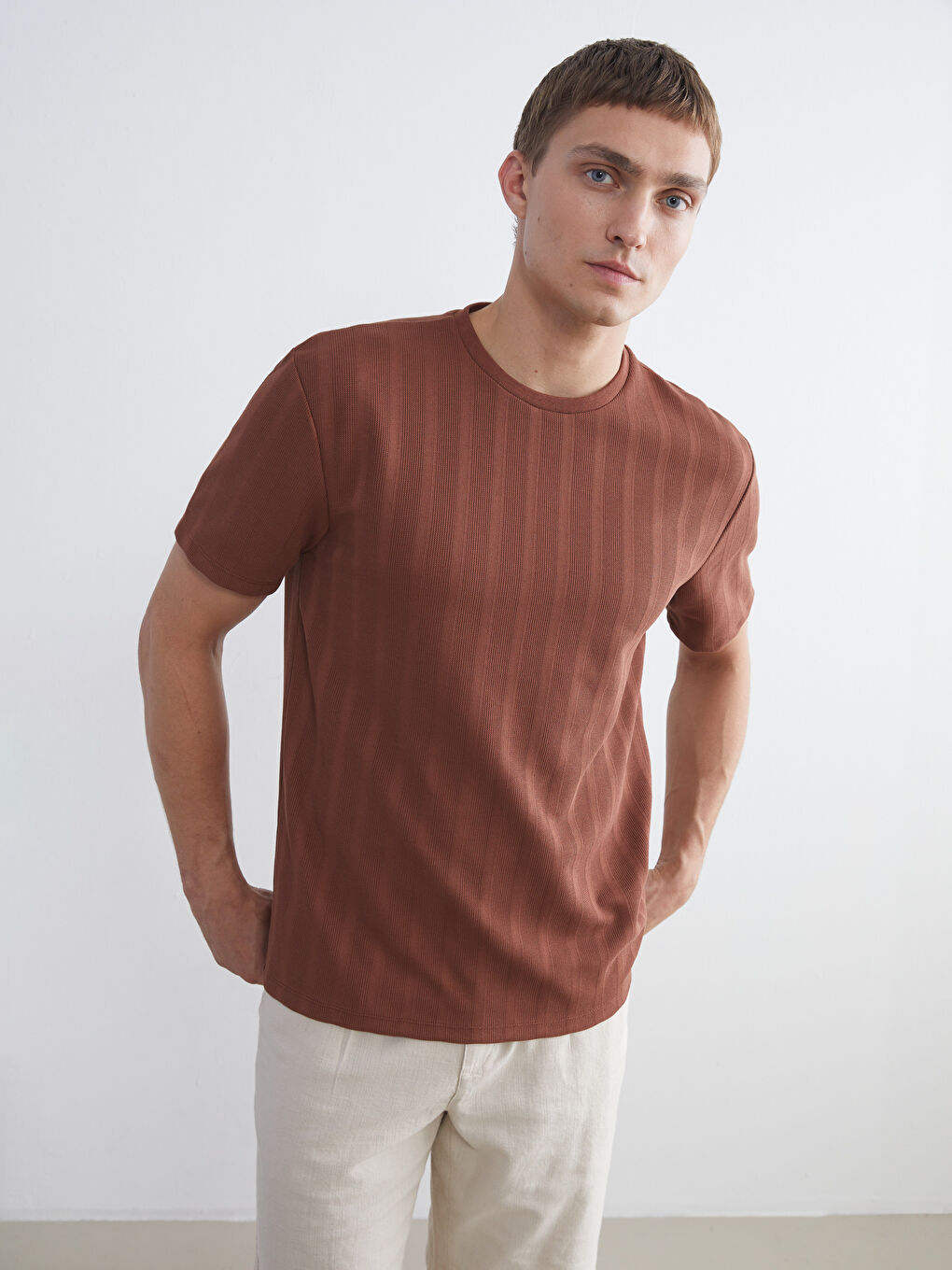 Kahverengi Bisiklet Yaka Erkek Tişört